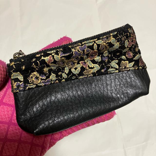 【ノーブランド扱い】 花柄 / レザー / コインケース / ポーチ < 女性ファッション 【ノーブランド扱い】 花柄 / レザー / コインケース / ポーチ < 女性ファッションの