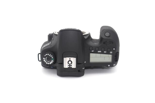 S回数わずか1023回♪Canon 60D ボディ♪ < 家電/AV  S回数わずか1023回♪Canon 60D ボディ♪ < 家電/AVの