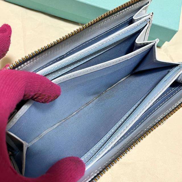 【サマンサタバサプチチョイス】 L字ファスナー 長財布 / チャーム付 箱付き < ブランド 【サマンサタバサプチチョイス】 L字ファスナー 長財布 / チャーム付 箱付き < ブランドの