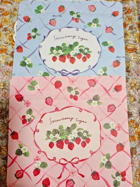 お裾分け☆苺柄ペーパージップバック2枚☆ < インテリア/ライフ お裾分け☆苺柄ペーパージップバック2枚☆ < インテリア/ライフの