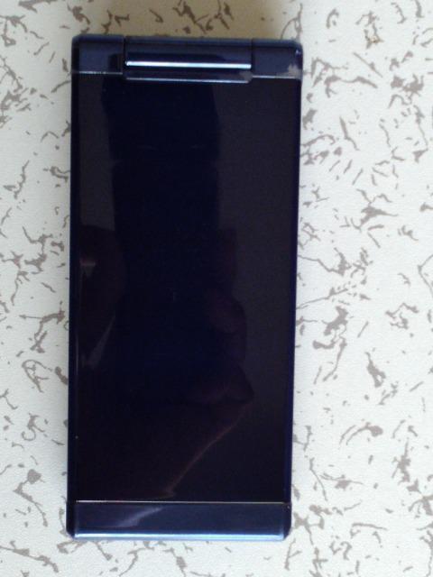 au K009(�{��+�o�b�e���[)  �� �Ɠd/AV�� 