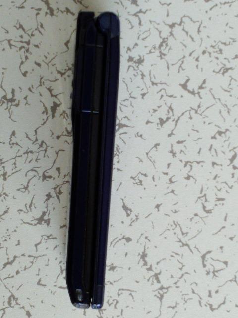 au K009(�{��+�o�b�e���[) �� �Ɠd/AV�� 