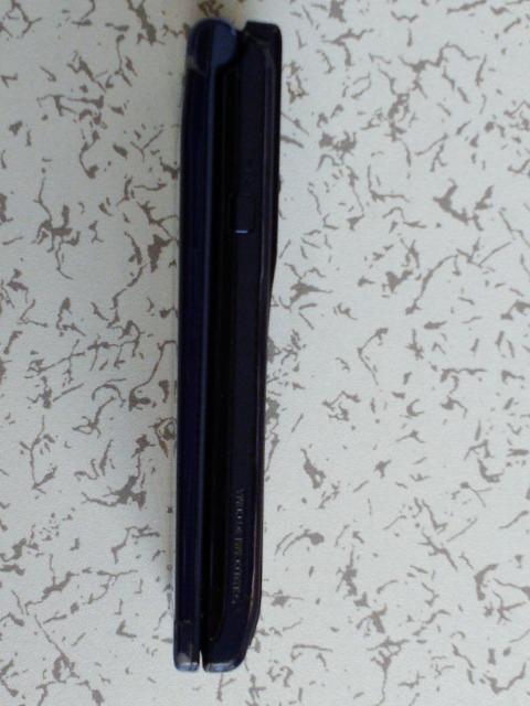 au K009(�{��+�o�b�e���[) �� �Ɠd/AV�� 