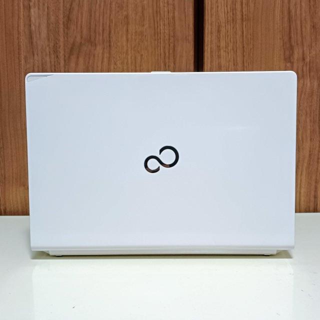 FUJITSU LIFEBOOK Corei5 ������12GB �V�iSSD512GB Web�J���� DVD Windows11 �� PC�{��/���Ӌ@��� 