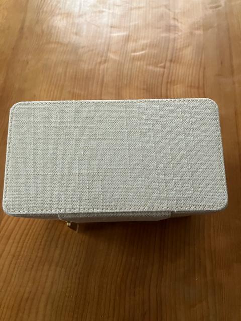 CHANEL BEAUTE �V���l�� �m�x���e�B �o�j�e�B�P�[�X �� �u�����h�� 