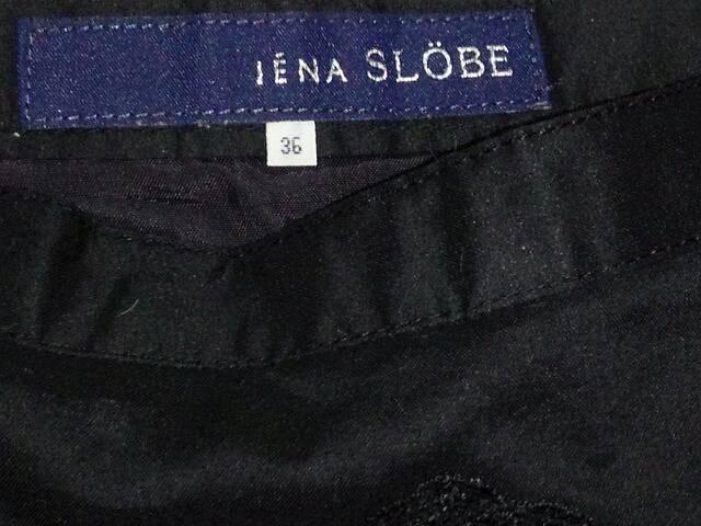 IENA SLOBE 紺色フリルスカート 36サイズ美品☆ < ブランド  IENA SLOBE 紺色フリルスカート 36サイズ美品☆ < ブランドの