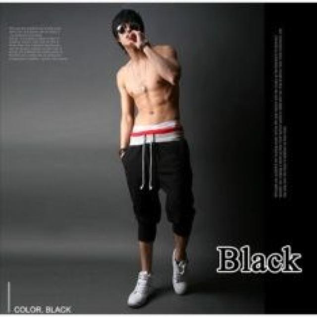 《New》部屋着*ジョギング・サルエル風★スウェット/ハーフパンツ(7分丈)ブラックXXL < 男性ファッション  《New》部屋着*ジョギング・サルエル風★スウェット/ハーフパンツ(7分丈)ブラックXXL  < 男性ファッションの