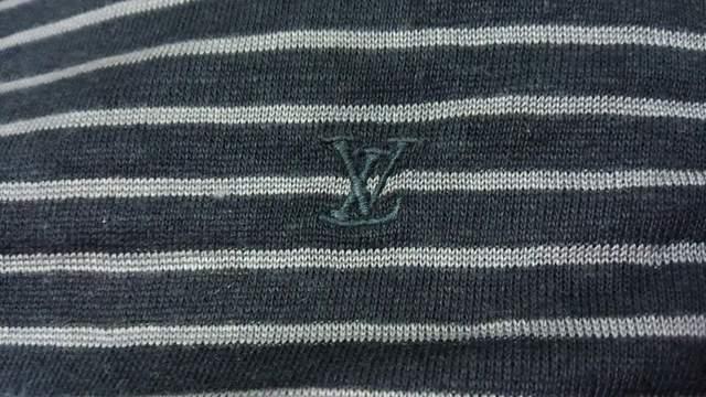 ŏIliLouis VuittonCBgY{[_[jbgT  uh 