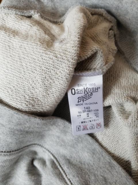 ☆新品同様☆OshKoshオシュコシュ☆ジップパーカー☆140 < キッズ/ベビー  ☆新品同様☆OshKoshオシュコシュ☆ジップパーカー☆140 < キッズ/ベビーの