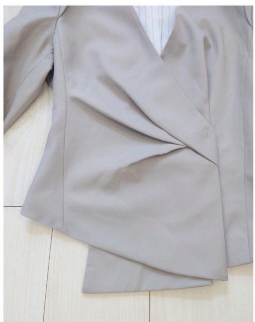 ビクトリアベイ 韓国 ジャケット 入学式等に < 女性ファッション  ビクトリアベイ 韓国 ジャケット 入学式等に < 女性ファッションの