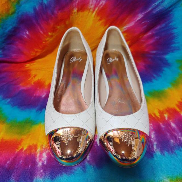 鬼カワッ(*´艸`)Rady□レディー□ゴールド爪先キルティングペタンコパンプス < ブランド  鬼カワッ(*´艸`)Rady□レディー□ゴールド爪先キルティングペタンコパンプス < ブランドの