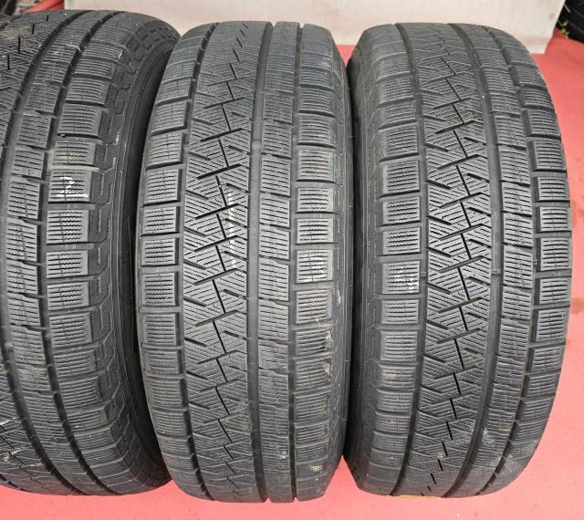 ZEPHYR社外アルミ17インチ 7J +48 114.3 スタッドレス ピレリ アイス4本セット 225/65R17 < 自動車/バイク ZEPHYR社外アルミ17インチ 7J +48 114.3 スタッドレス ピレリ アイス4本セット 225/65R17 < 自動車/バイク
