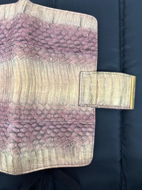 ??MIU MIUJCCz𑗗2,000~Ł  uh 