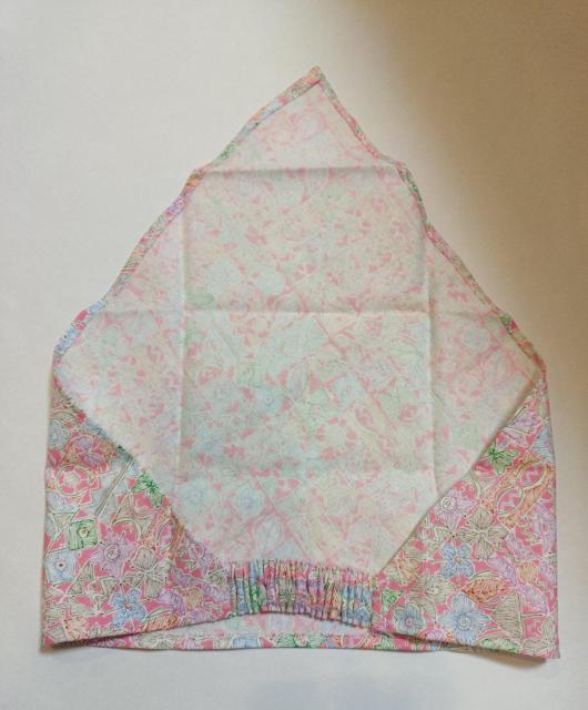 【送料無料】ハンドメイド ゴム入り 大人用三角巾 幾何学模様柄 料理 調理実習 中学生 高校生 < 女性ファッション 【送料無料】ハンドメイド ゴム入り 大人用三角巾 幾何学模様柄 料理 調理実習 中学生 高校生 < 女性ファッションの