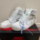 OFF-WHITE �~ NIKE AIR JORDAN 1 �I�t�z���C�g �~ �i�C�L �G�A�W���[�_��1 �X�j�[�J�[