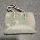 yFURLA / tz U[ / g[gobO