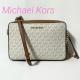 ɔi Michael Kors }CPR[X `F[ V_[obO PVC