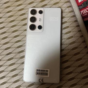 DO TF SIM�t���[ Android�X�}�[�g�t�H�� �z���C�g �����\�J��������