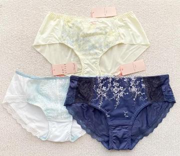 Triumph AMOSTYLE qbvnOV[c MTCY CG[/zCg/lCr[ 3Zbg