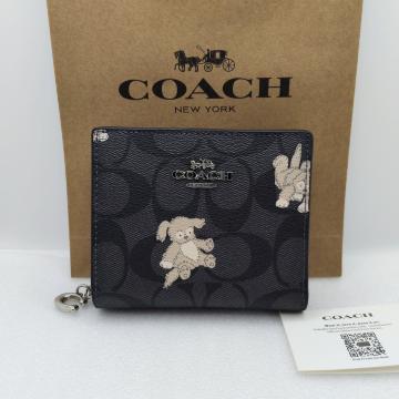 �V�iCOACH�@�V�O�l�`���[�L�����o�X��܂���z�@�h�b�O�v�����g