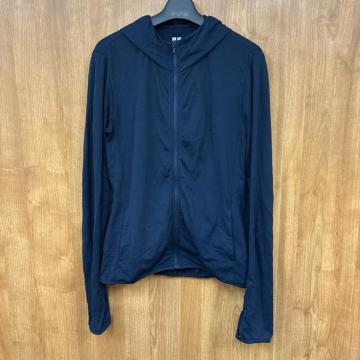 ���� UNIQLO ���j�N�� �G�A���Y��UV�J�b�g���b�V���p�[�J �l�C�r�[ M