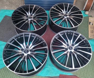 Venthandi FUfB A~zC[ 20C` 8.5J+38 114.3/5H zC[̂4{ZbgAt@[