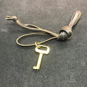 正規品 ルイヴィトン モンソー他 パドロック キー ネックレス ゴールド