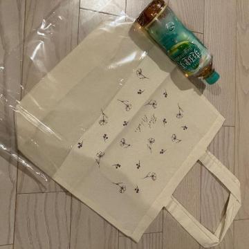 �[�N�V�B �ǎ҃v���[���g �g�[�g �g�[�g�o�b�O �z�� �i�`������ �V���v�� �V�i