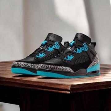 ��JORDAN �X�p�C�W�[�N LOW��