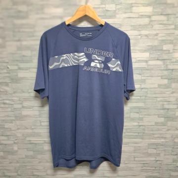 ��UNDER ARMOUR �A���_�[�A�[�}�[ �f�U�C�� T�V���c ����/�����Y/3XL���V�샂�f��