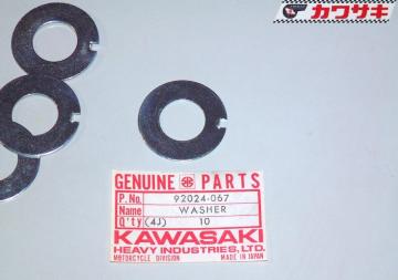 川崎 F5 F8 F9 KX250 スプロケット・ロックワッシャー 1枚 絶版新品