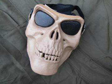 ToQ[SKULL XJ hN ttFCX K[h }XN TANI