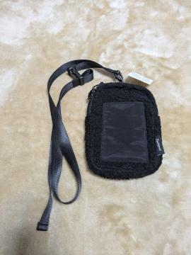 新品/肩掛け/モコモコミニバック//