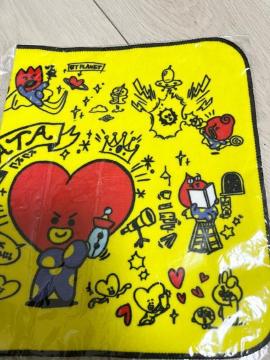 BTS BT21 TATA �n���h�^�I��