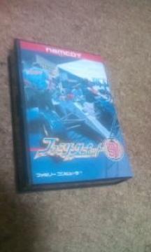 �t�@�~���[�T�[�L�b�g�X�P