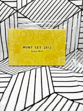 �~���g�Z�b�g�@����24�N 2012 ��������