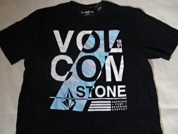VOLCOM AMERICA'S FIRST BOARDING COMPANY T US M