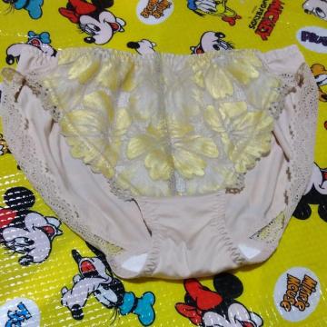 �A���X�^�C�� �t���o�b�N�V���[�c