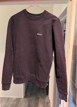 Patagonia/�p�^�S�j�A/�X�E�F�b�g/�g���[�i�[/�N���[�l�b�N/�A�E�g�h�A/�L�����v/�o�R/�ނ�/�{���_�����O/�W���M���O