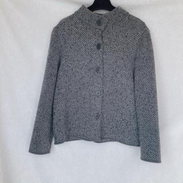  jbg n[tR[g WPbg _[NO[ M nȂ э { N2m