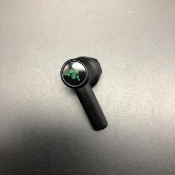 即決 RAZER ワイヤレスイヤホン 右耳