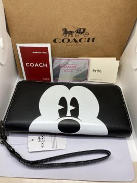 COACH  R[`   CN037   z  COACH~~bL[}EXR{   Wbs[EHbg