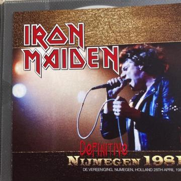AՁ@Iron Maiden / Definitive Nijmegen 1981yfBAmǓz