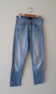 jN UNIQLOX^C u[ fj W[Y22C`