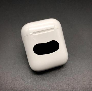   Apple Abv AirPods GA[|bY [dP[X A1602