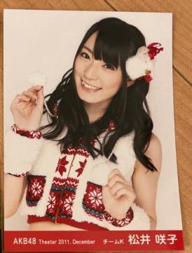 AKB48 q@2011.December ʐ^