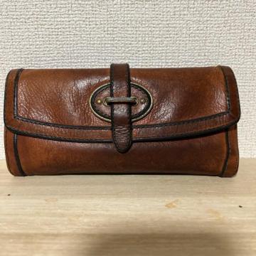 ���U�[/�{�v �����z FOSSIL �u���E��