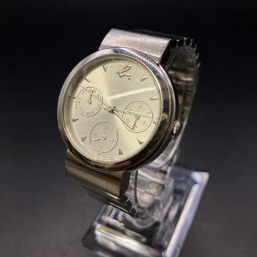 ���� �A�j�G�X�x�[ �r���v V33J-6B50