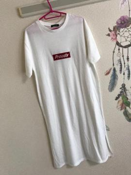 新品薄手ゆったりロゴ獅子ワンピースL