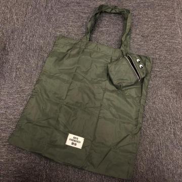  UNIQLO jN ANYA HINDMARCH pbJuobO